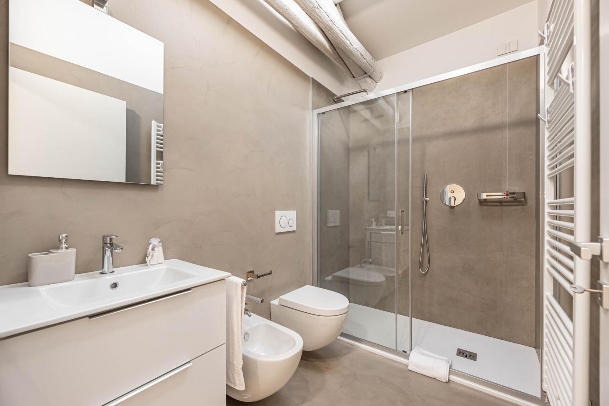 We Home - Romeo&Giulietta Luxury Retreat Vérone Extérieur photo